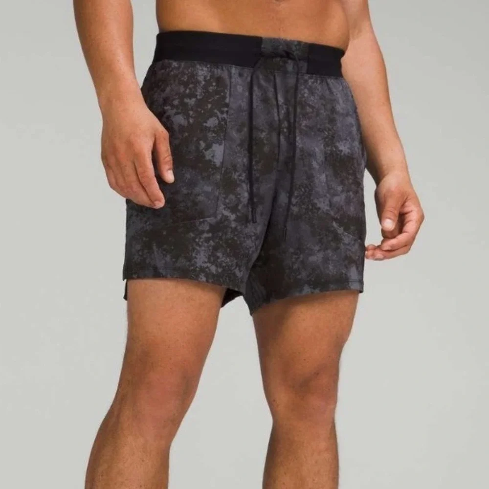 Lululemon License to Train Linerless Shorts 5